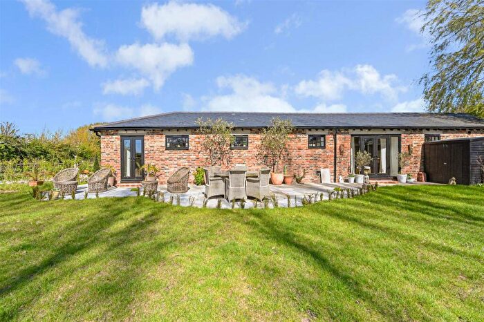3 Bedroom Barn Conversion For Sale In Brookpit Lane, Climping, BN17