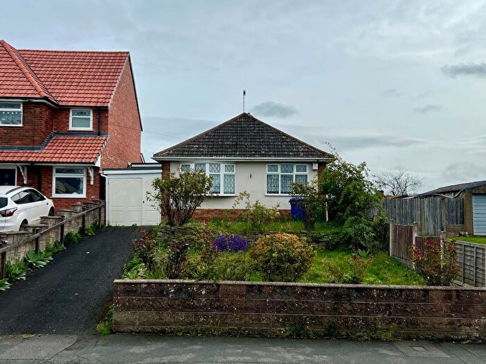 2 Bedroom Bungalow For Sale In Bowling Green Road, Netherton, Dudley, DY2