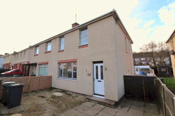3 Bedroom Semi-Detached House To Rent In Glenthorne Avenue, Worcester, WR4