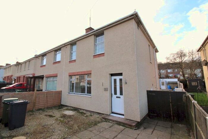 3 Bedroom Semi-Detached House To Rent In Glenthorne Avenue, Worcester WR4