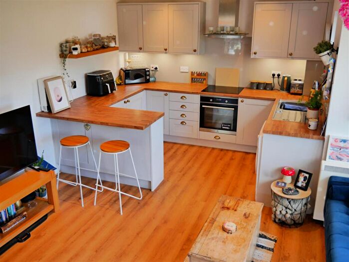 1 Bedroom Semi-Detached House For Sale In Danes Close, Chippenham, SN15