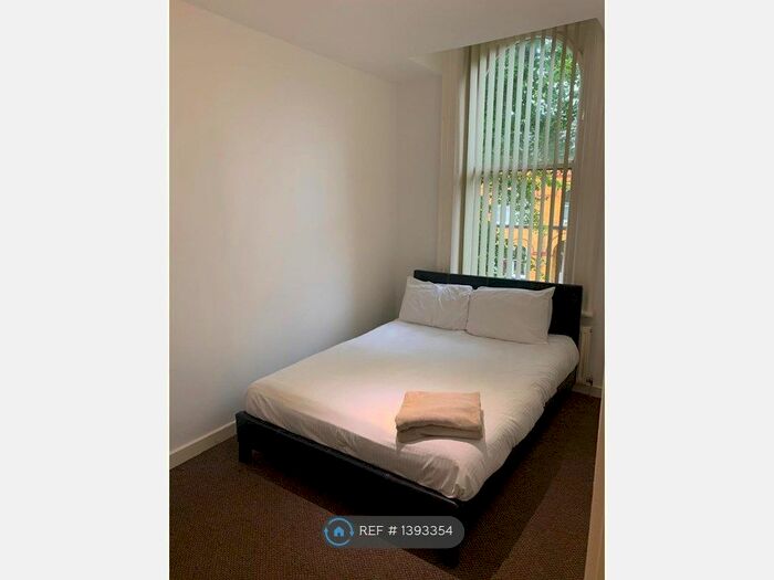 2 Bedroom Flat To Rent In Ivanhoe Road, Aigburth, Liverpool, L17