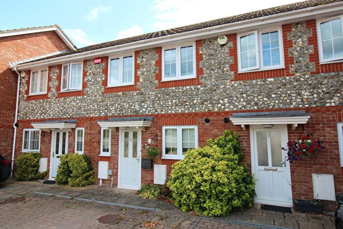 3 Bedroom Terraced House For Sale In Pippins Close, Tonbridge, TN10