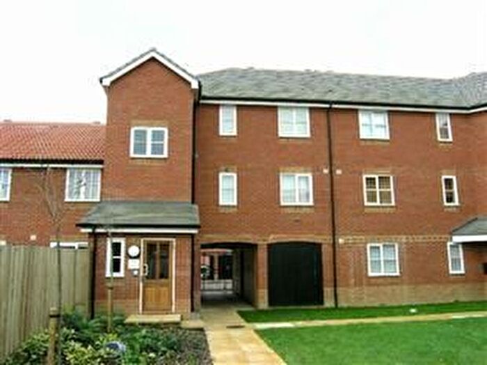 2 Bedroom Flat To Rent In Jacobs Oak, Willesborough, Ashford, TN24