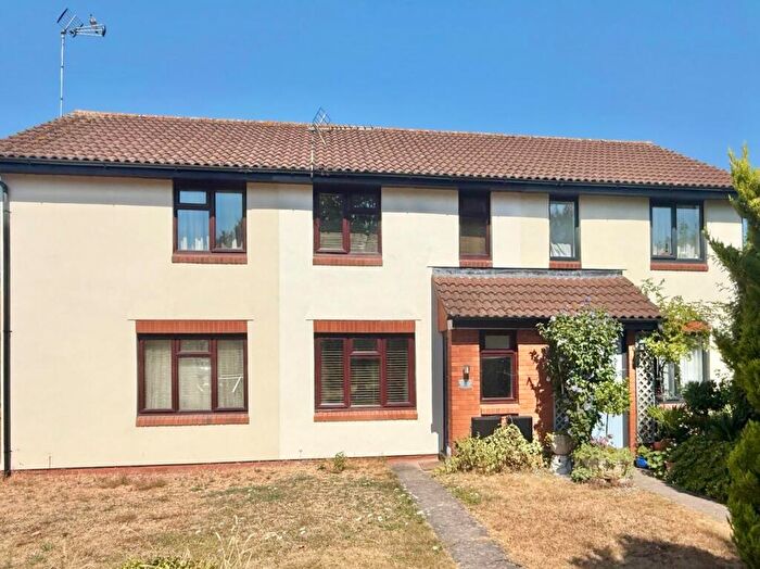 2 Bedroom Terraced Bungalow For Sale In Huntsmans Drive, Hereford, HR4