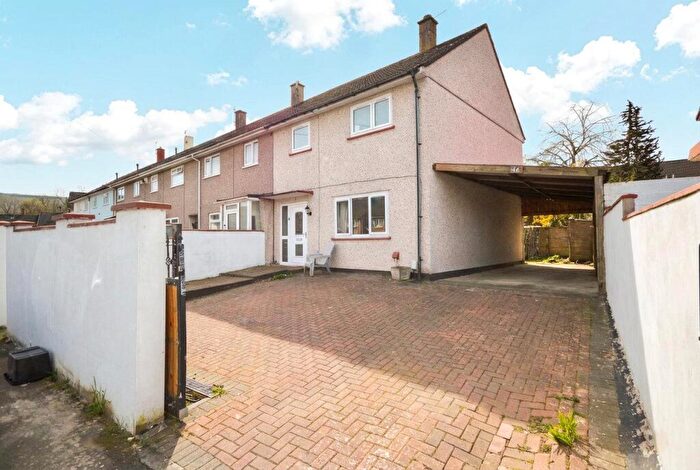 3 Bedroom End Of Terrace House For Sale In Upjohn Crescent, Hartcliffe, Bristol, BS13