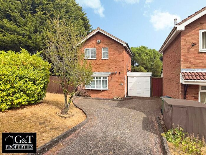2 Bedroom Detached House For Sale In Wadham Close, Rowley Regis, B65