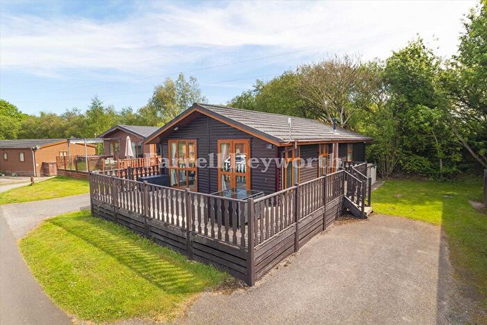 2 Bedroom Bungalow For Sale In Borwick Lane, Dock Acres, Carnforth, LA6
