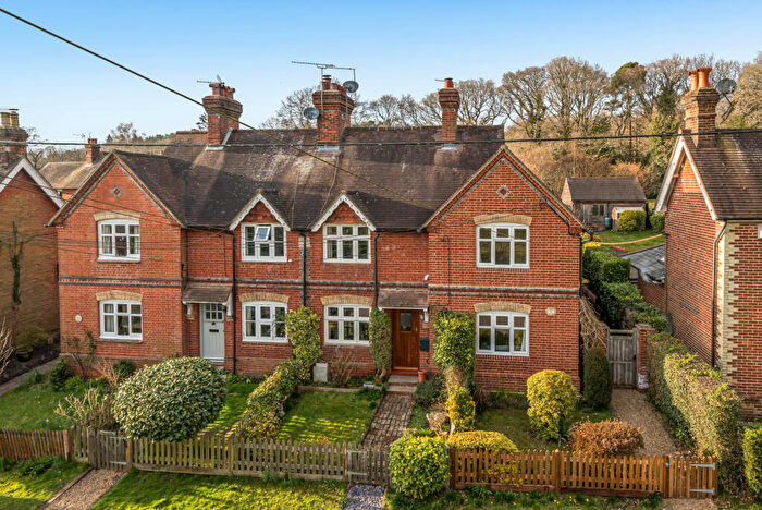 3 Bedroom Terraced House For Sale In Lane End, Hambledon, Godalming, GU8