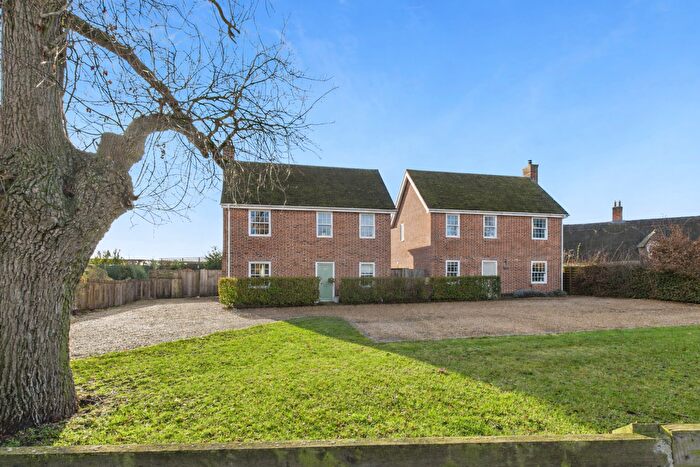 4 Bedroom Detached House For Sale In Shop Street, Woodbridge, IP13