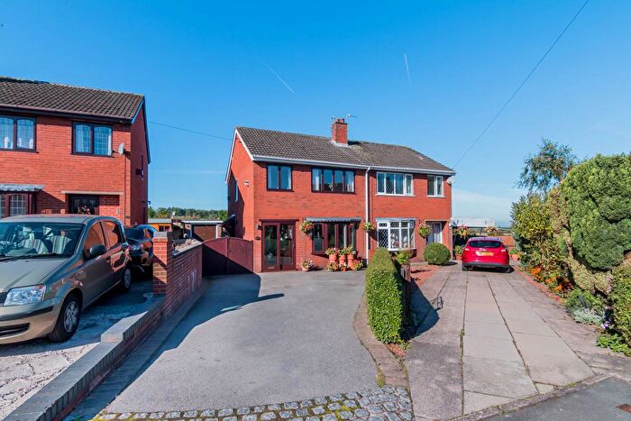 3 Bedroom Semi-Detached House For Sale In Wood Street, Bignall End, Stoke On Trent, ST7