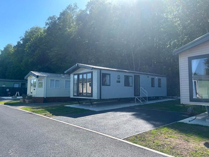 2 Bedroom Caravan For Sale In Caton, Lancaster, LA2