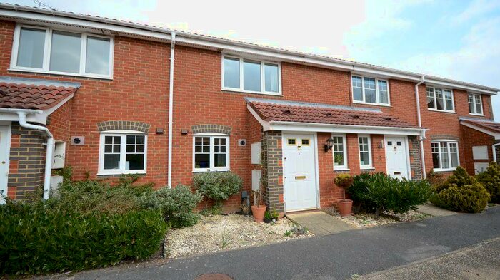 2 Bedroom Terraced House To Rent In Ramsdell Road Fleet, GU51