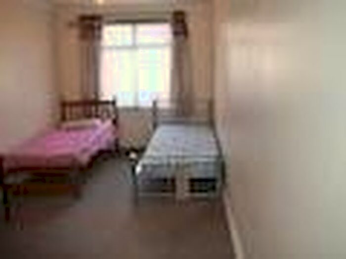 1 Bedroom Studio To Rent In Lady Margaret Road, Southall, UB1
