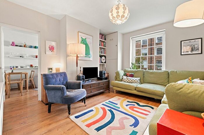 2 Bedroom Flat For Sale In Dinmont House, Pritchards Road, London, E2