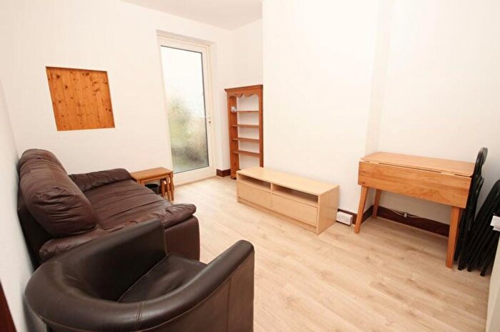 4 Bedroom Property To Rent In Stewart Road, Bournemouth, BH8