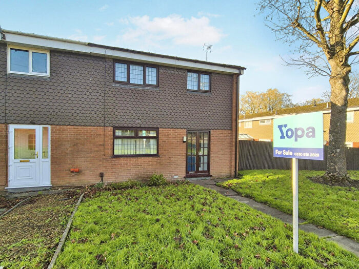 3 Bedroom End Of Terrace House For Sale In St. Matthews Road, Oldbury, B68