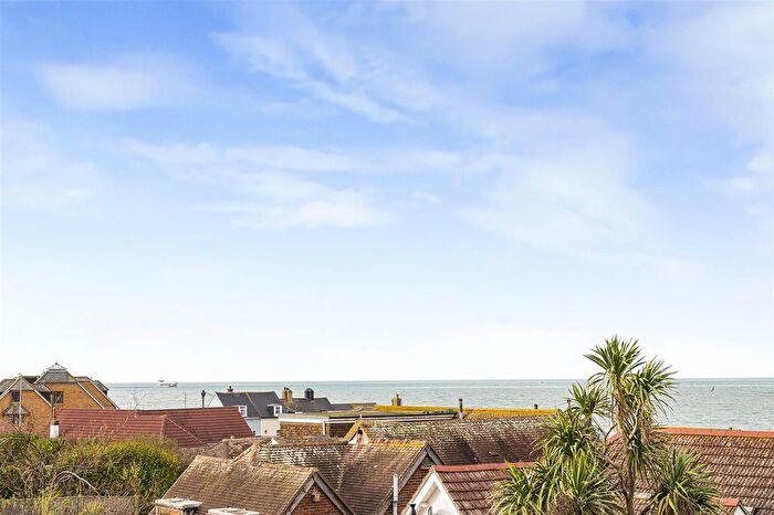 3 Bedroom Detached House For Sale In Queens Park Gardens, Seaford, BN25