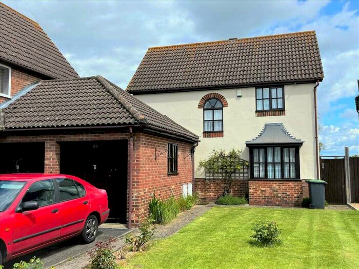 3 Bedroom Link Detached House For Sale In Hermitage Gardens, Cotton End, MK45
