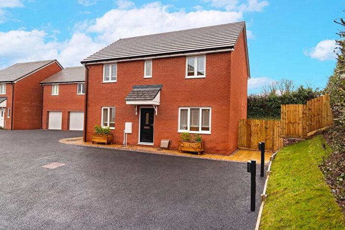 4 Bedroom Detached House For Sale In Shillingford Road, Alphington, Exeter, EX2