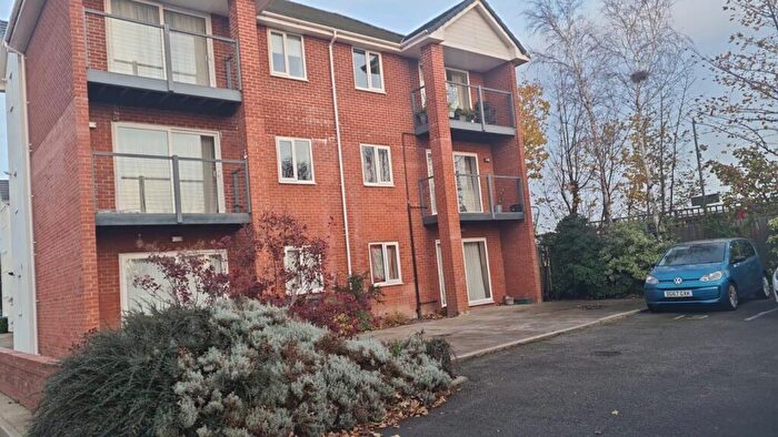 2 Bedroom Flat To Rent In Grosvenor Road, Hoylake, CH47