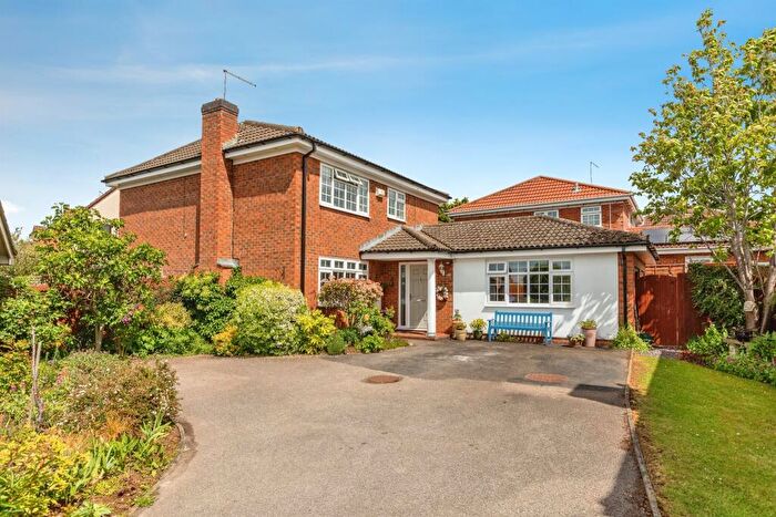 4 Bedroom Detached House For Sale In Hodnet Close, Northampton, NN4