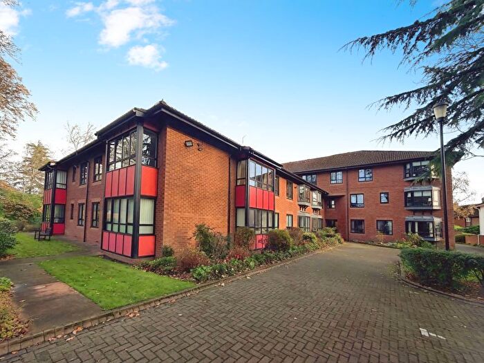 2 Bedroom Flat For Sale In Russell Court, Adderstone Crescent, Newcastle Upon Tyne, NE2