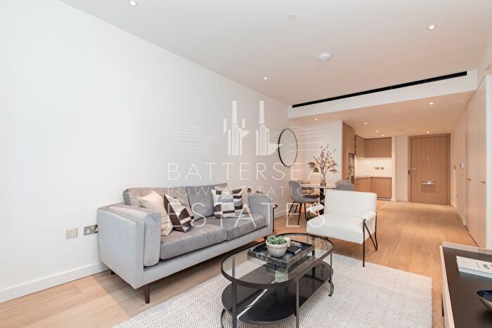 1 Bedroom Flat To Rent In L-, Prospect Way, Battersea, SW11