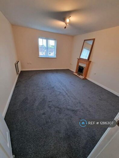 2 Bedroom Flat To Rent In Harbreck Grove, Liverpool, L9