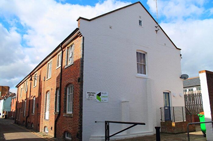 1 Bedroom Flat To Rent In A Holters Mews, Canterbury Ref -, CT1