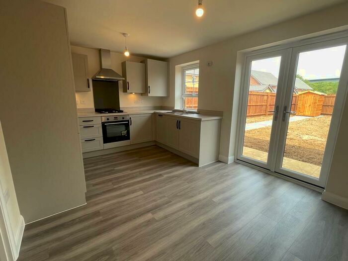 3 Bedroom House To Rent In Weymouth Drive, Hampton Beach, PE7