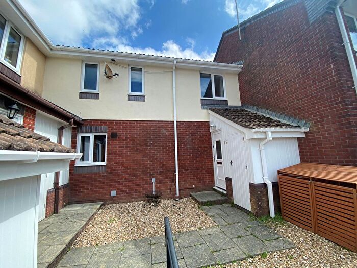 2 Bedroom Terraced House For Sale In Barn Close, Ivybridge, PL21