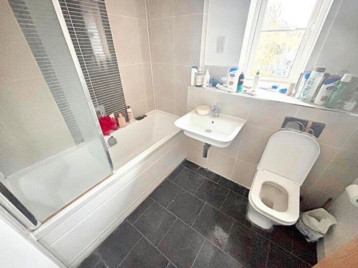 1 Bedroom House Of Multiple Occupation To Rent In Oxleigh Way, Stoke Gifford, Bristol, Gloucestershire, BS34