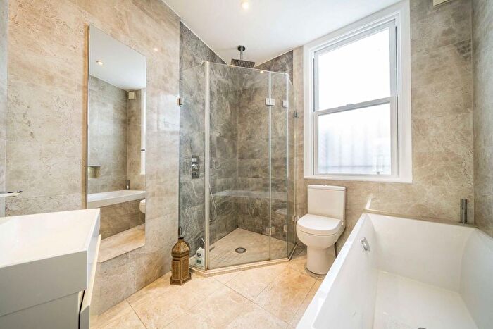 1 Bedroom Flat To Rent In King Street, Hammersmith, W6