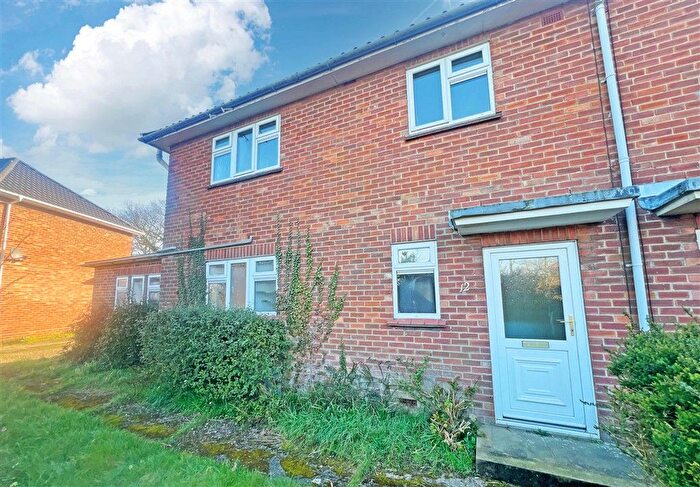 3 Bedroom Semi-Detached House For Sale In Pound Road, Hevingham, Norwich, NR10