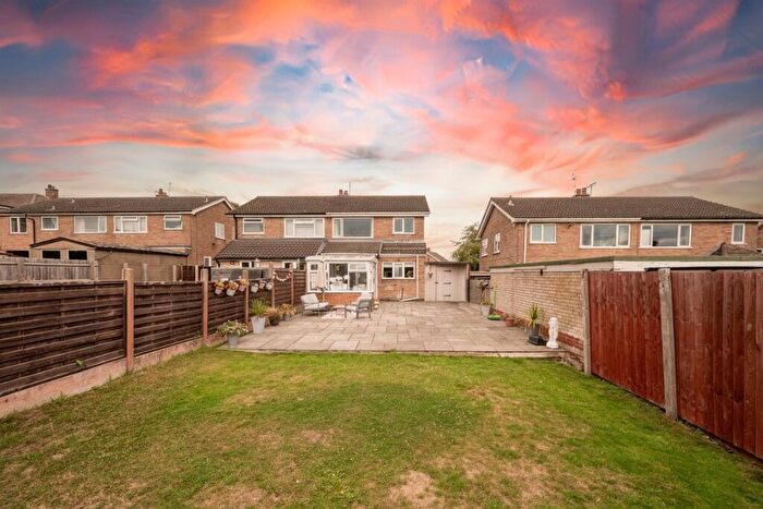 3 Bedroom Semi-Detached House For Sale In New Kitchen On Klondyke Way, Asfordby, LE14