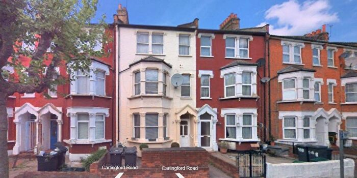 2 Bedroom Flat To Rent In Carlingford Road, London, N15