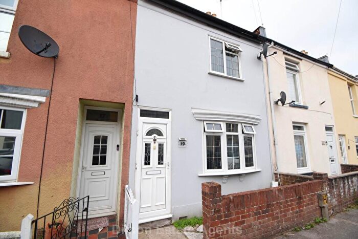 2 Bedroom Terraced House For Sale In Zetland Road, Gosport, PO12