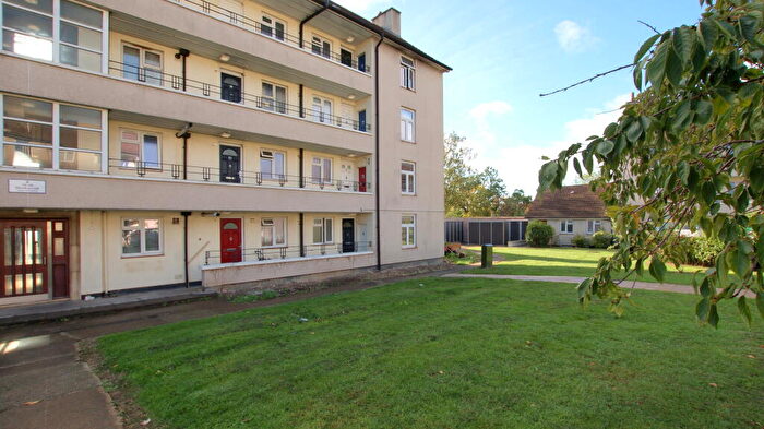 1 Bedroom Apartment To Rent In Close To Gchq, GL51
