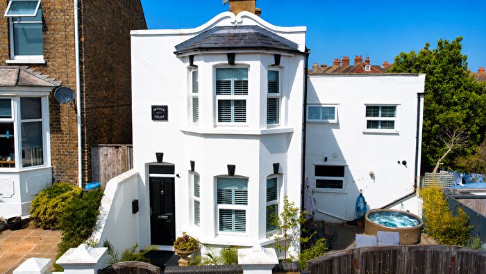2 Bedroom Detached House For Sale In Cecilia Road, Ramsgate, CT11