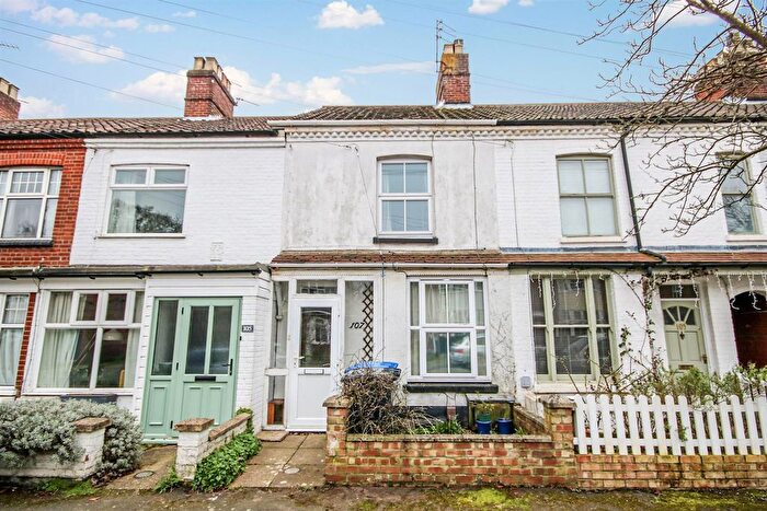 2 Bedroom Terraced House For Sale In Highland Road, Norwich, NR2