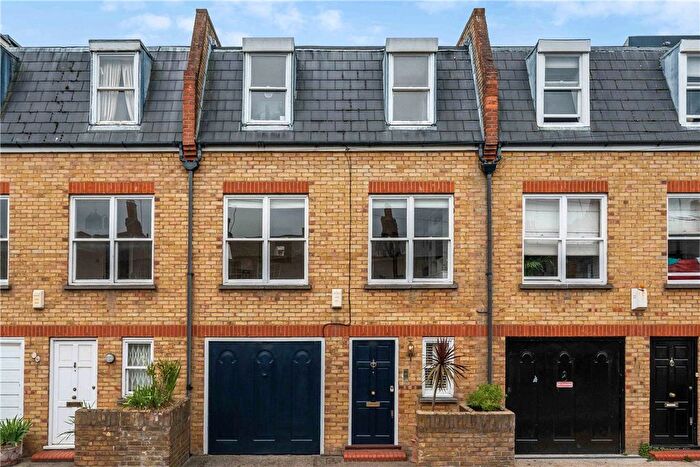 4 Bedroom Terraced House For Sale In Burlington Road, London, SW6