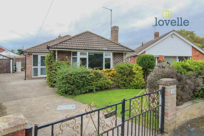 3 Bedroom Detached Bungalow For Sale In Trevor Close, Laceby, DN37