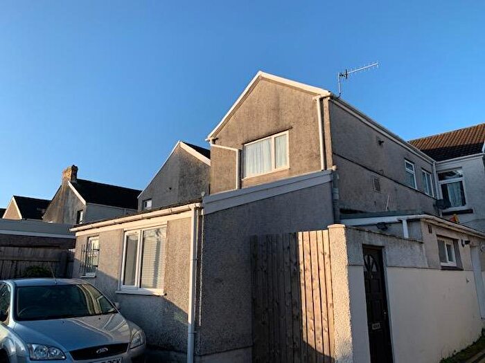 2 Bedroom Apartment To Rent In Alexandra Road, SA4