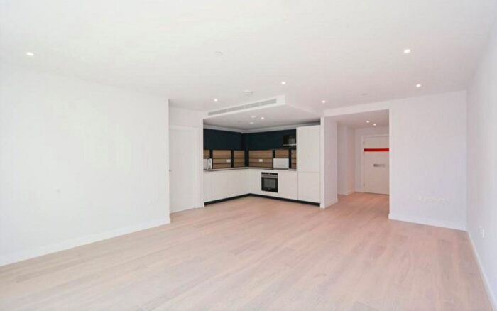 2 Bedroom Flat To Rent In Westwood Building, Chelsea Creek, SW6