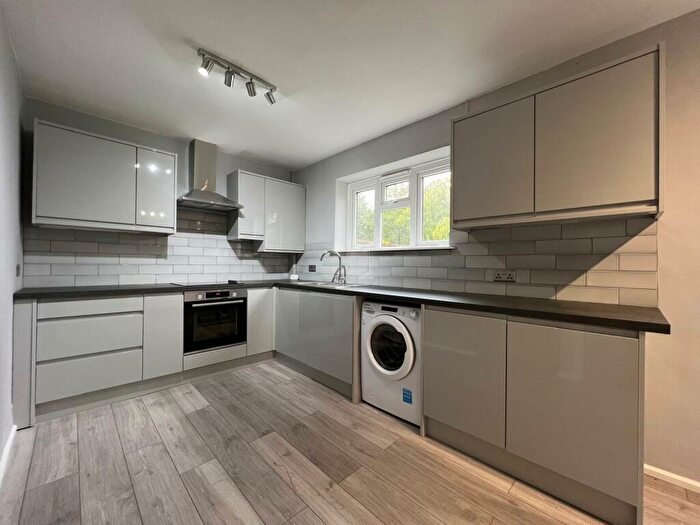 3 Bedroom House To Rent In Amherst Drive, Petts Wood, BR5