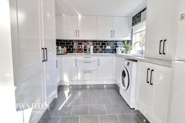 2 Bedroom Park Home For Sale In Woodrow Lane, Great Moulton, NR15