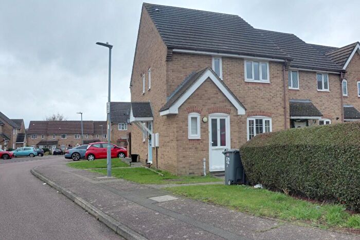 1 Bedroom Maisonette To Rent In Alexander Gate, Stevenage, Hertfordshire, SG1