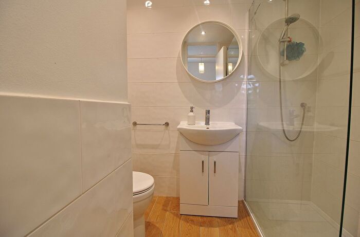 2 Bedroom End Of Terrace House For Sale In Gilbert Way, Waterlooville, PO7
