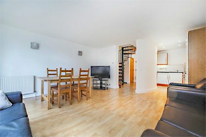 1 Bedroom Flat To Rent In Florin Court, Tanner Street, London, SE1